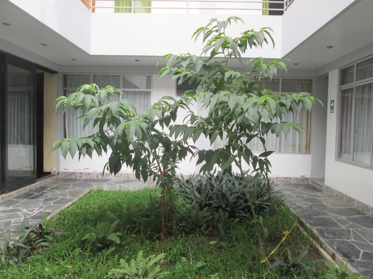 Hotel Villa Santa Ana Quillabamba ภายนอก รูปภาพ